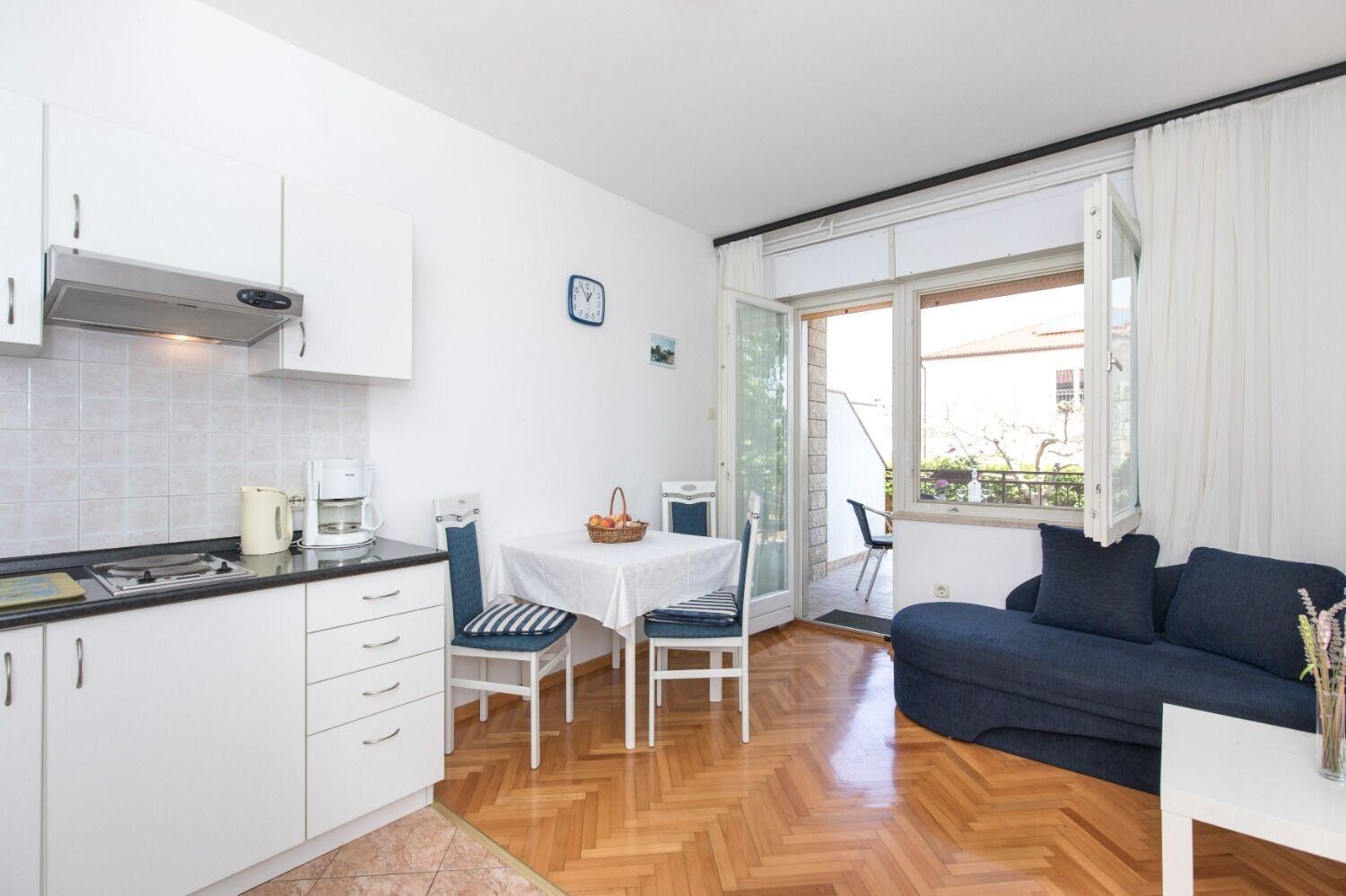 Apartments Kate - 100 M From Beach Malinska Εξωτερικό φωτογραφία