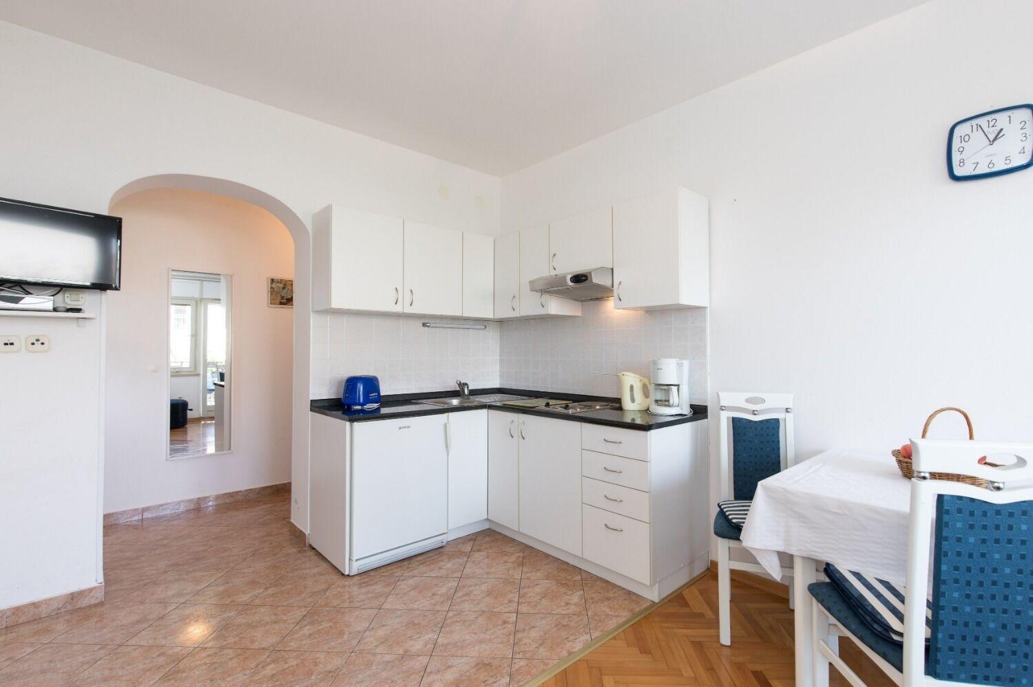 Apartments Kate - 100 M From Beach Malinska Εξωτερικό φωτογραφία