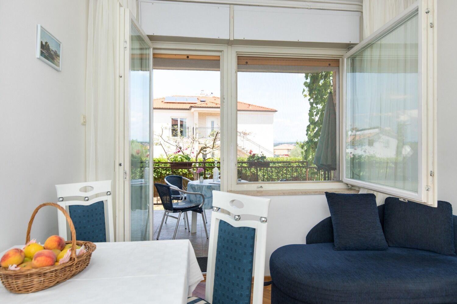 Apartments Kate - 100 M From Beach Malinska Εξωτερικό φωτογραφία